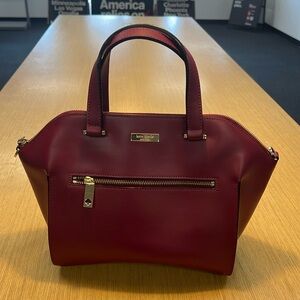 NWT Kate Spade - Savannah WKRU3115 parliament square - red plum msrp $398